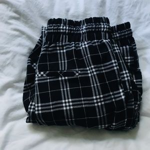 🪴 Ardene Plaid pants
